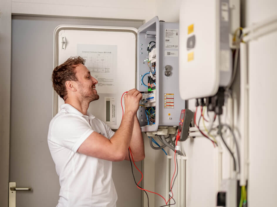 huawei_thuisbatterij_installatie Huawei thuisbatterij installatie